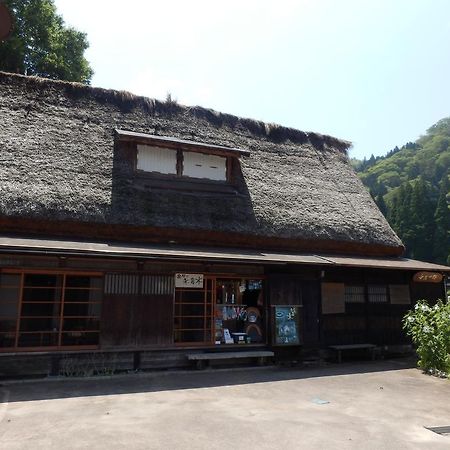 Minshuku Yomoshirou Hotel Nanto Buitenkant foto