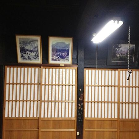 Minshuku Yomoshirou Hotel Nanto Buitenkant foto