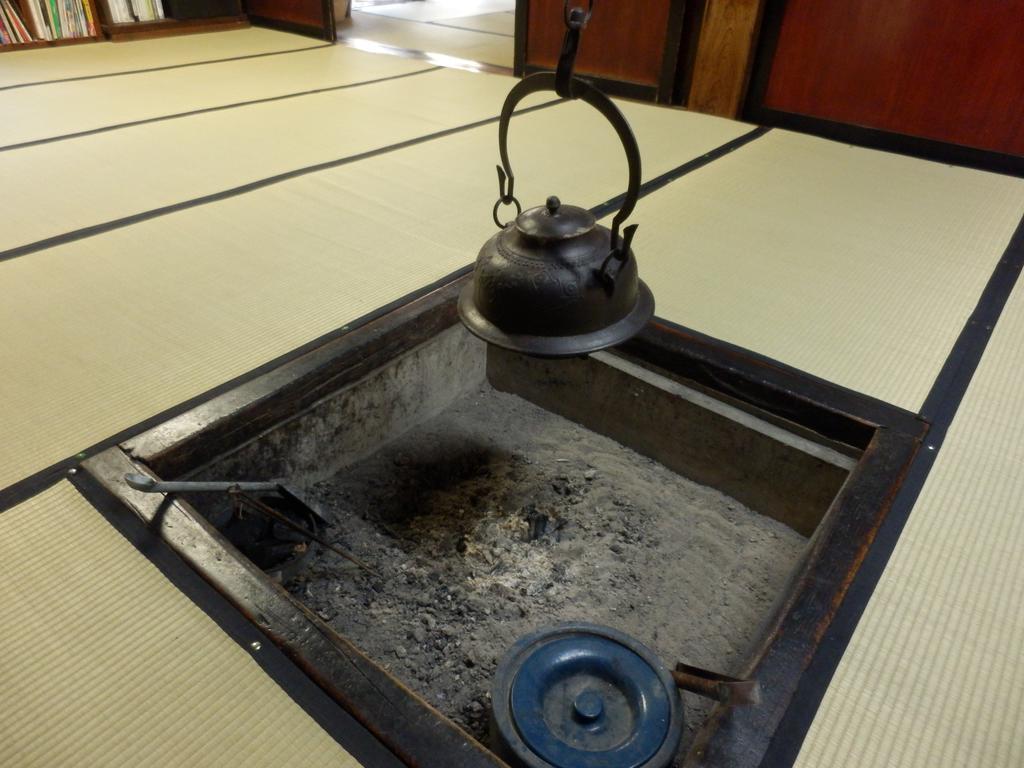 Minshuku Yomoshirou Hotel Nanto Buitenkant foto